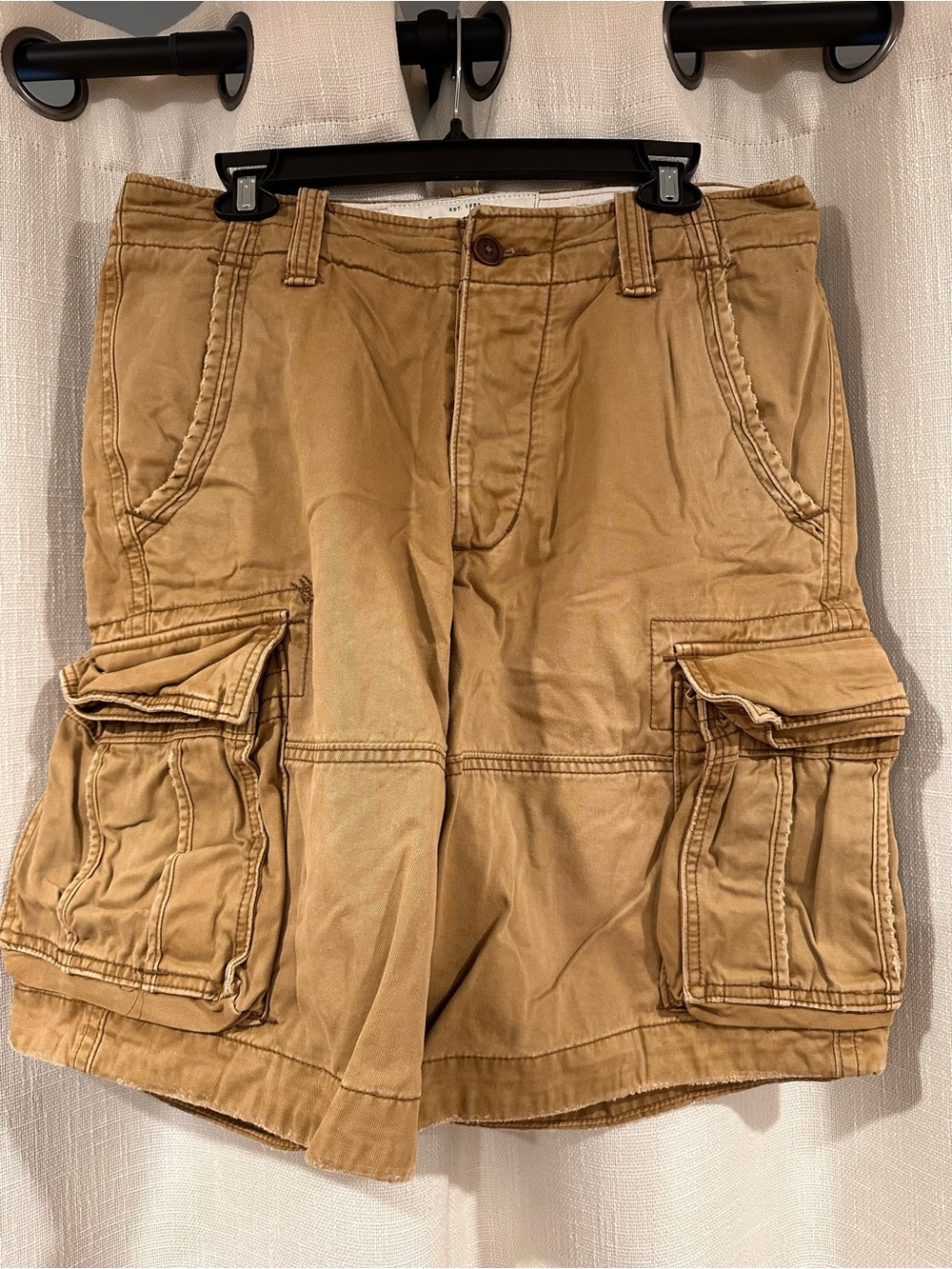 Abercrombie & Fitch Men's Cargo Shorts in Khaki